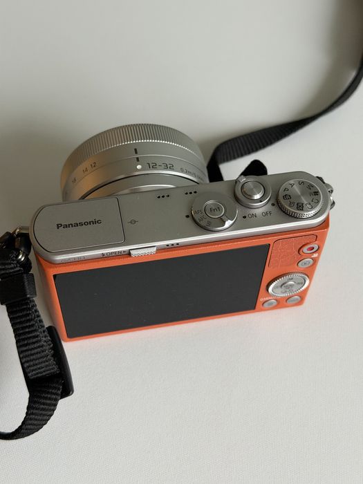 Aparat cyfrowy Panasonic Lumix DMC-GM1 , komplet , j. NOWY !