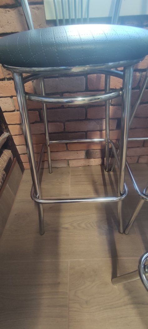 Krzesła barowe hokery 3szt