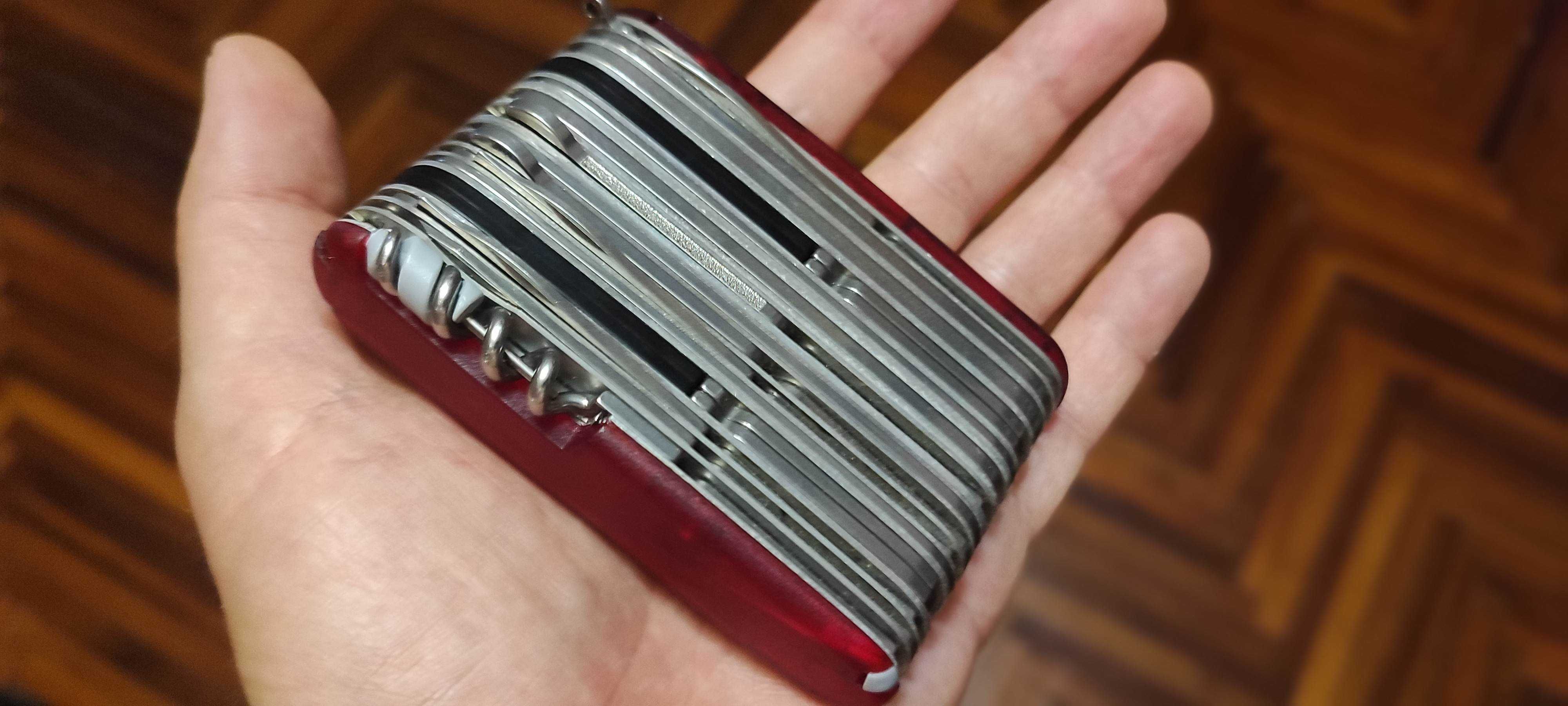 Victorinox Swiss Champ 1.6795 XAVT SWISSCHAMP XXL мультитул