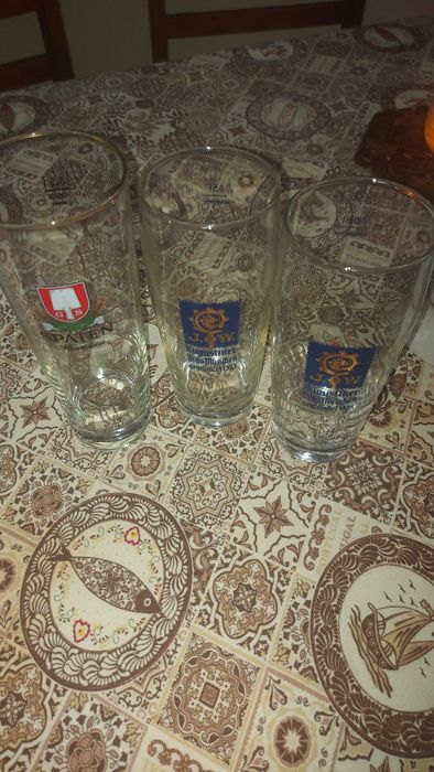 coleção de canecas e copos vindos directamente da Alemanha Munique