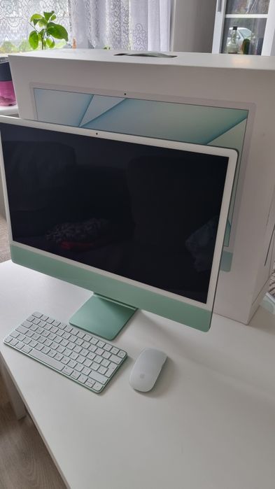 Komputer Apple iMac 24" M1 8 GB 256 GB SSD