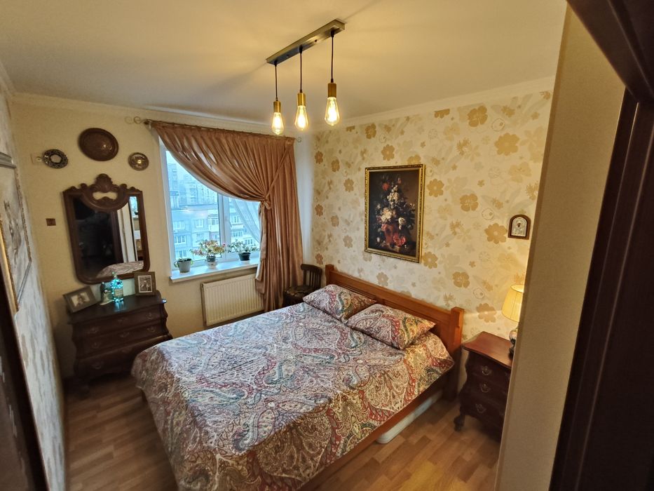 3х комнатная квартира с техникой и мебелью