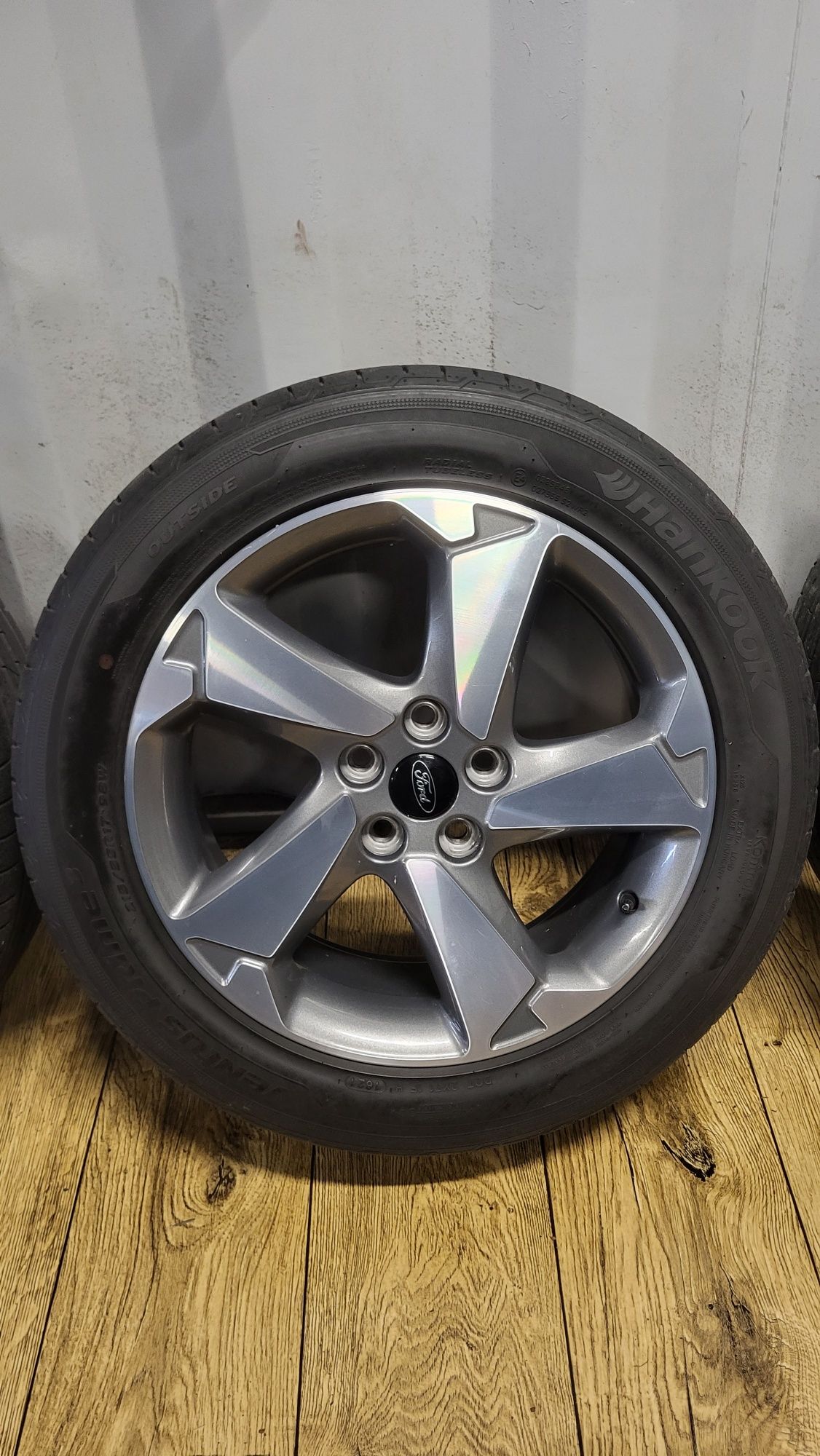 Felgi FORD 17" 5x108 z oponami 215/55 R17 Focus Mondeo C-Max S-Max