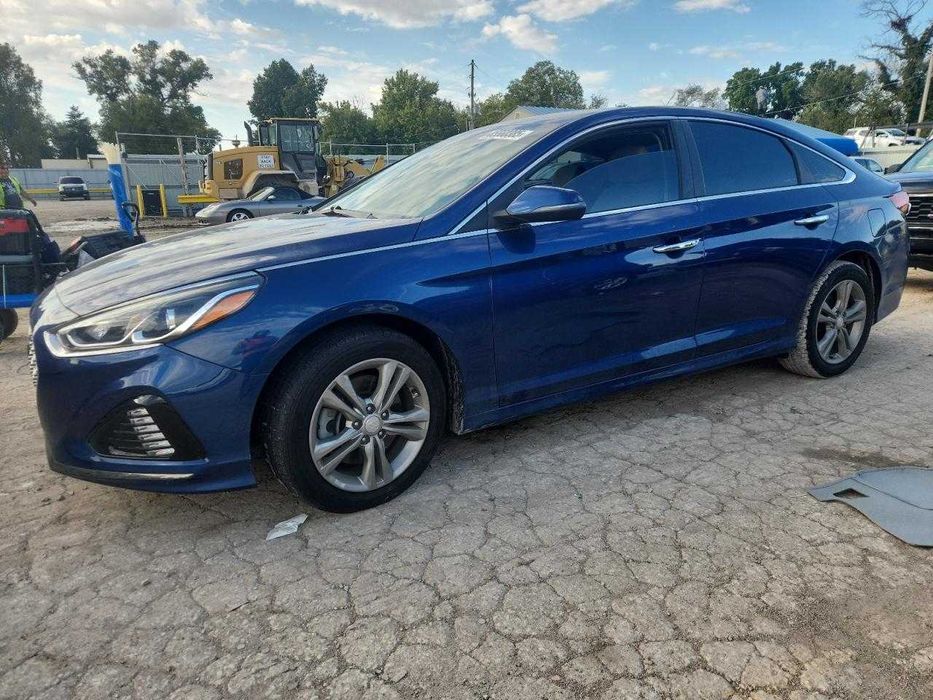 Hyundai Sonata Limited 2019 .