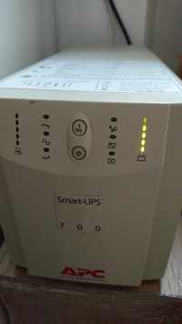 UPS ИБП APC Smart UPS 700ВА c ДВУМЯ АКБ синус под котел УПС