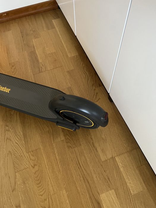 Електросамокат Ninebot G30P