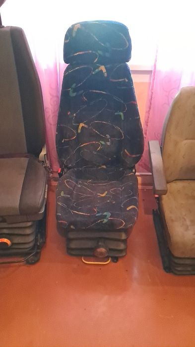 Продам сидіня пілот пневмо на спрінтера мастира івеко