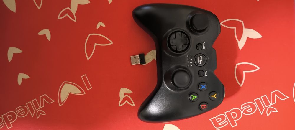 Продам геймпад 1UP