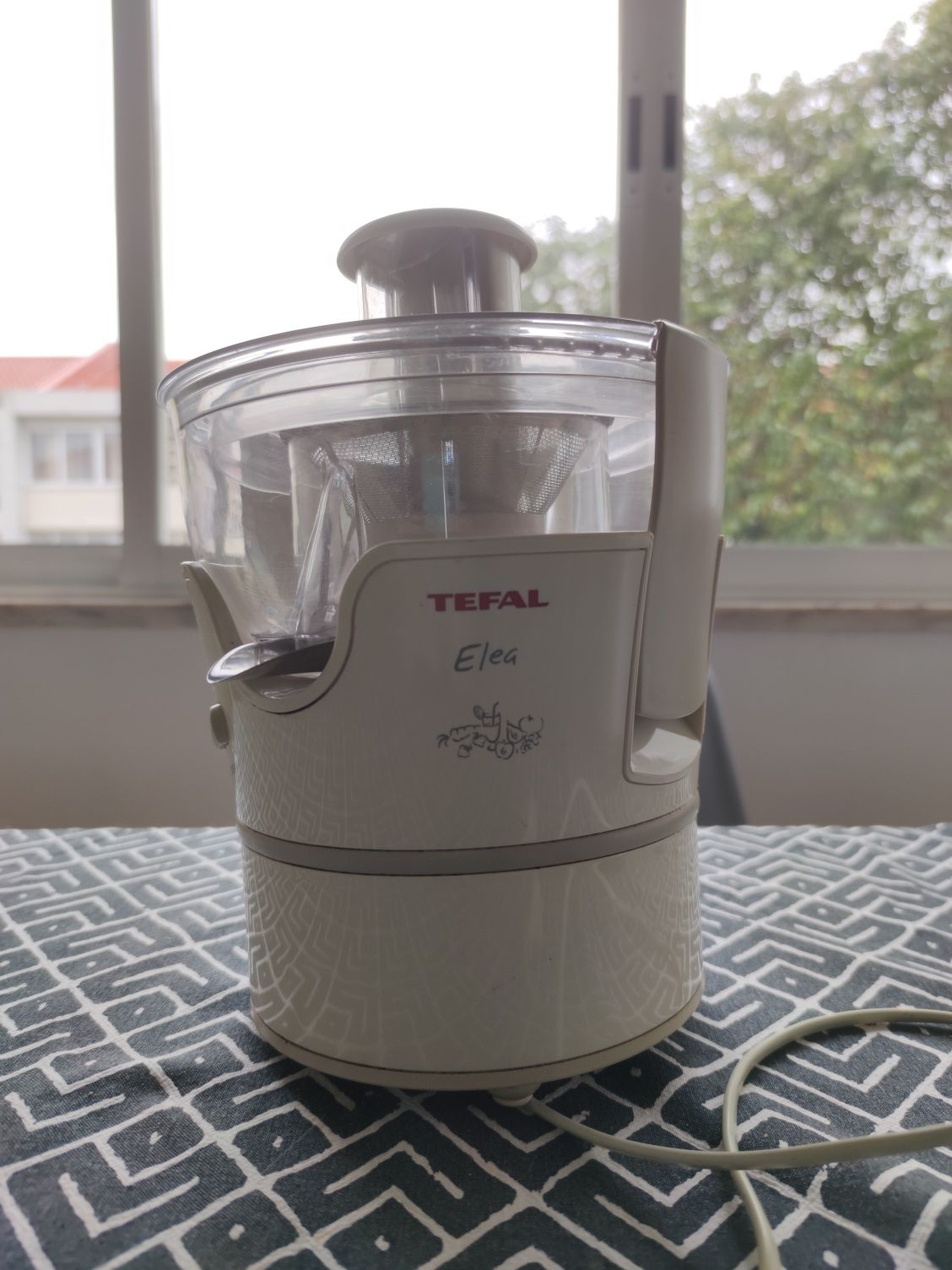 Máquina de sumos Tefal