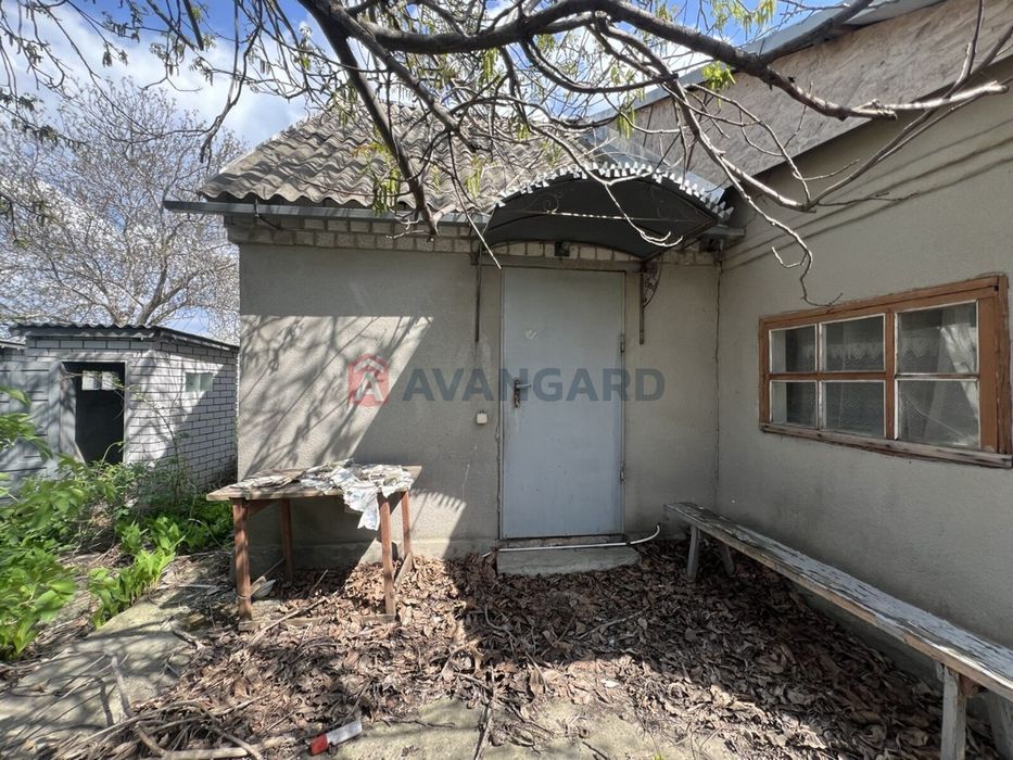 Продам ветхий домик с участком 13 соток в с.Любимовка, Приднепровск