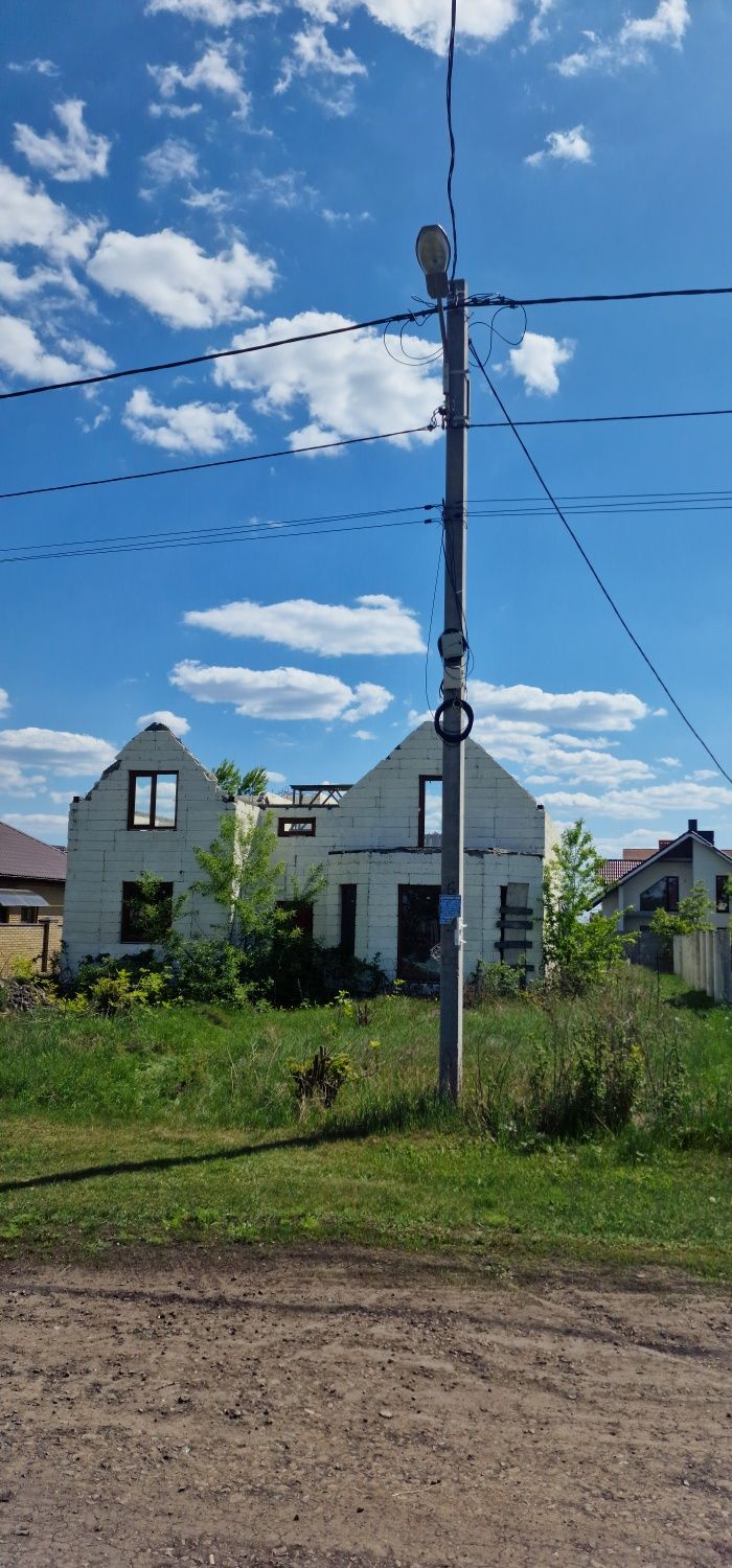 Продажа дома в Харькове на улице Ньютона