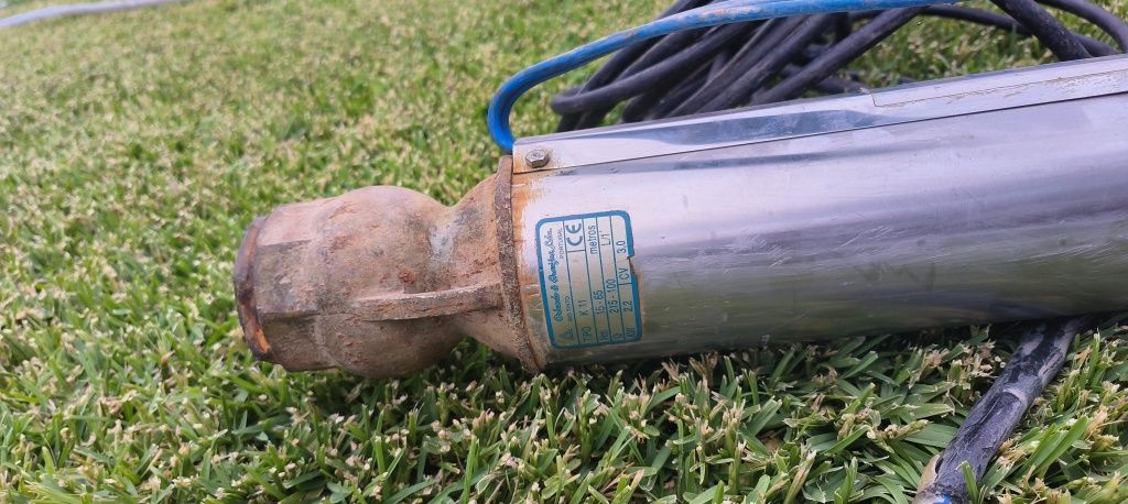 Bomba de água submersível