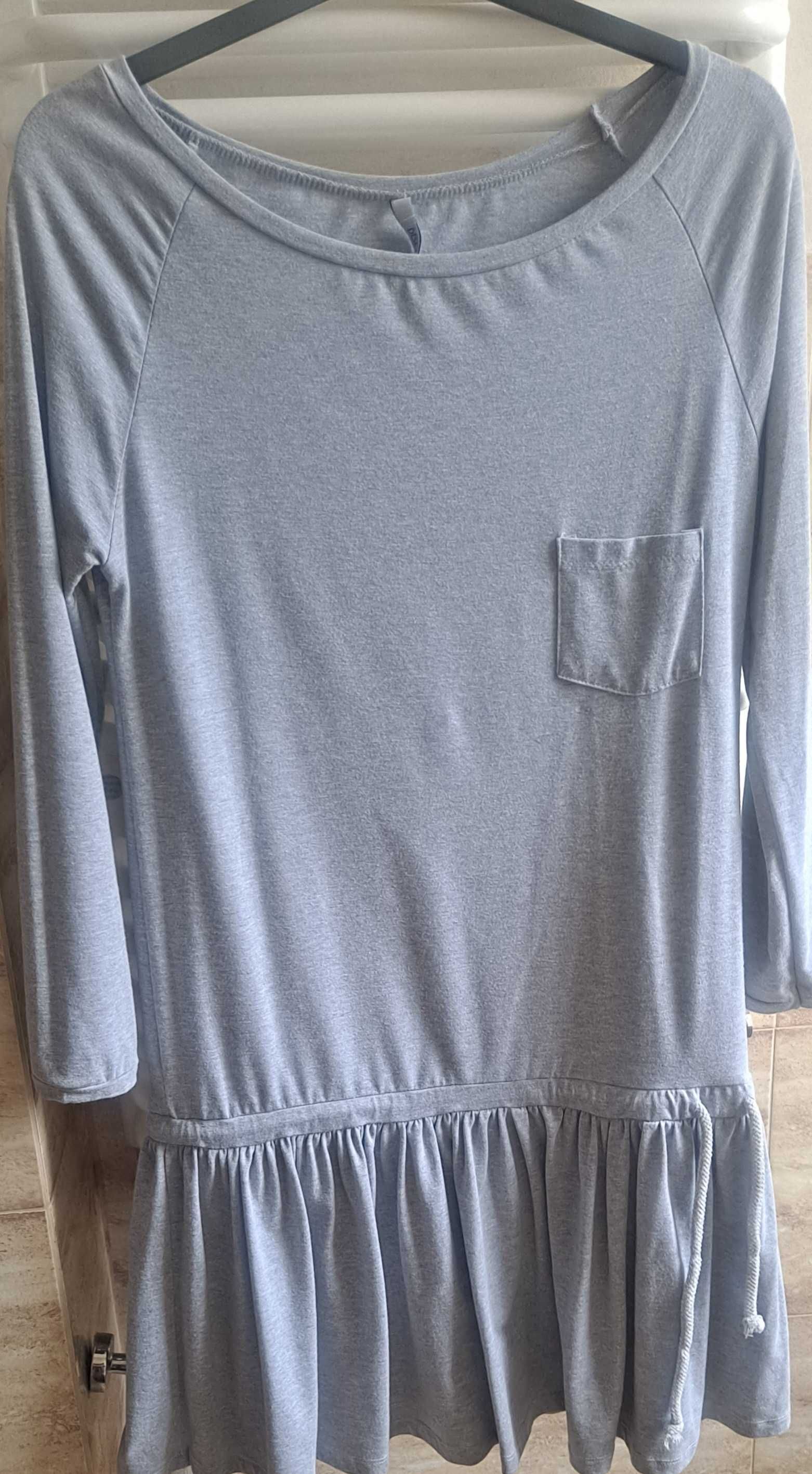 Sukienka dresowa oversize falbanka