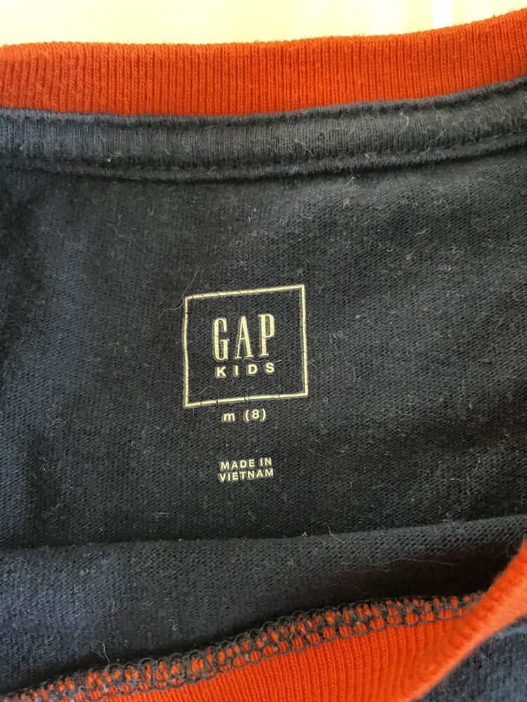 T-shirt manga comprida de criança GAP tamanho M (8)