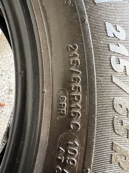 Opona pojedyncza 215/65/16 C Michelin Agilis