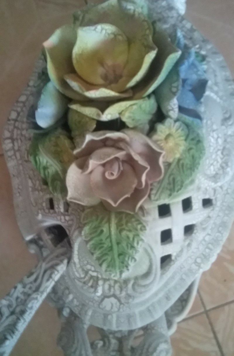 Terrina ornamental pintada