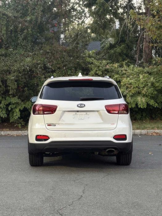 Kia Sorento LX      2019