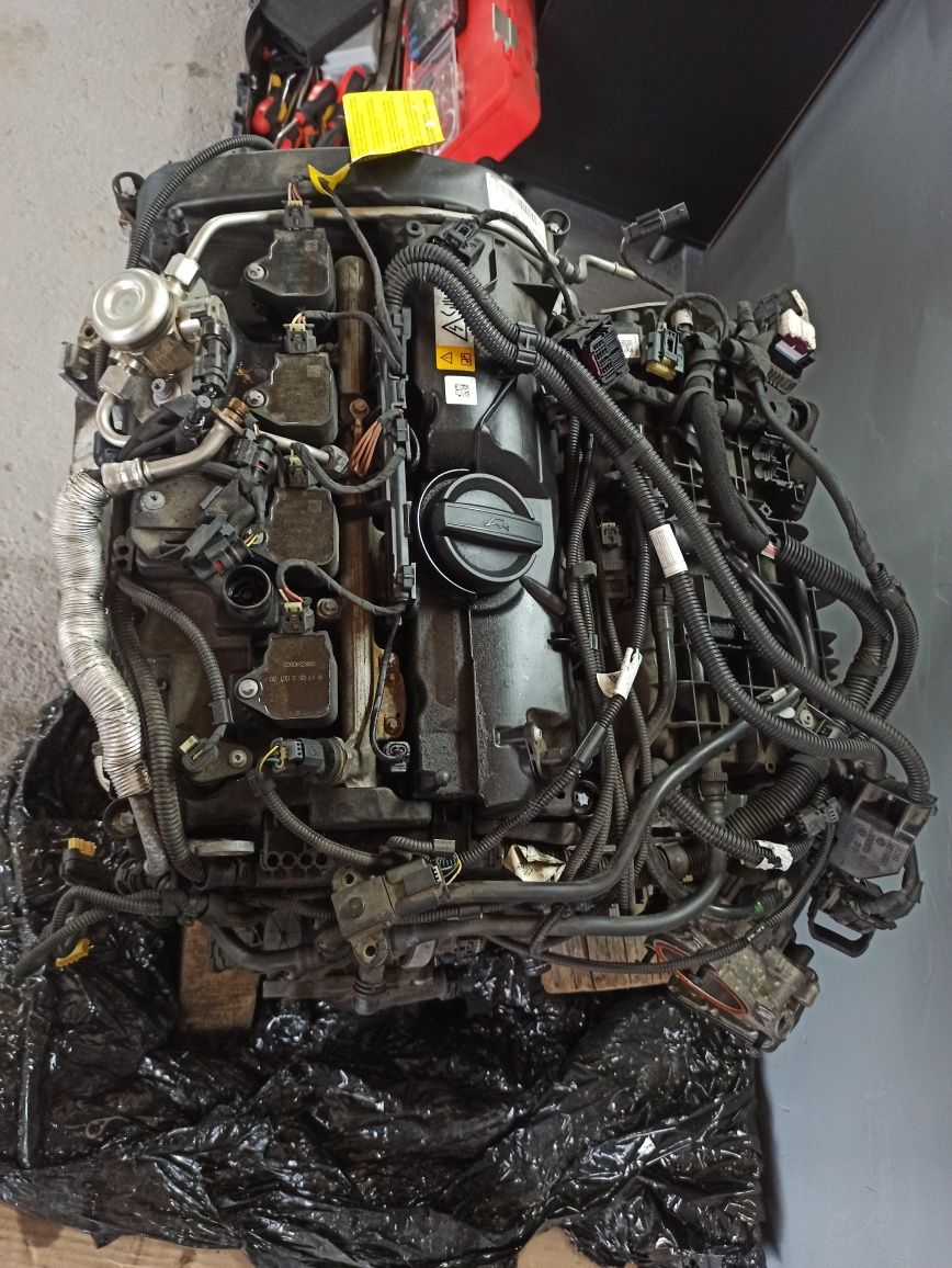 Двигун запчастини Bmw B46 b48  B48B20B