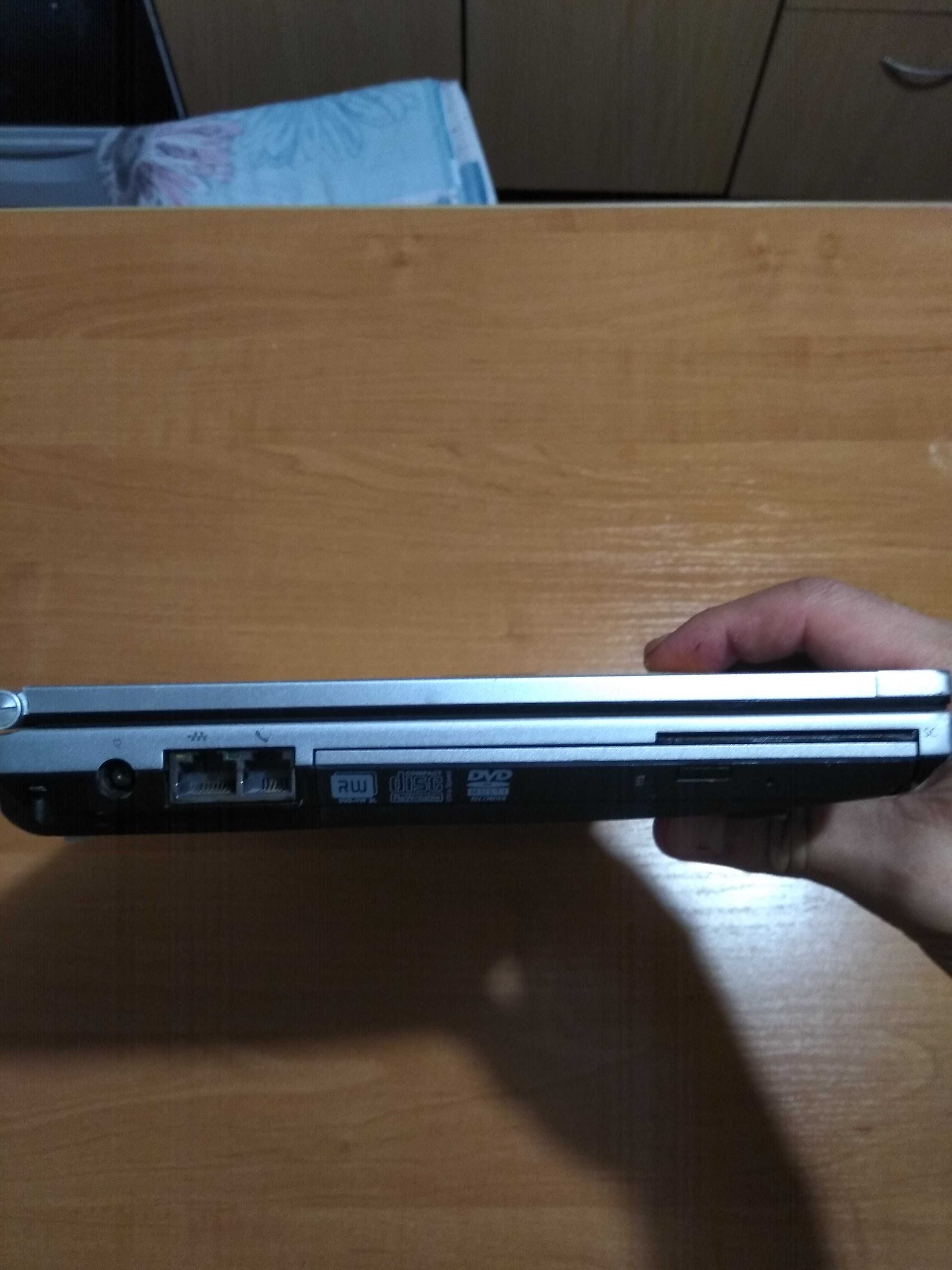 Ноутбук HP loptop eliteBook 2560p очень мощный для работы игр