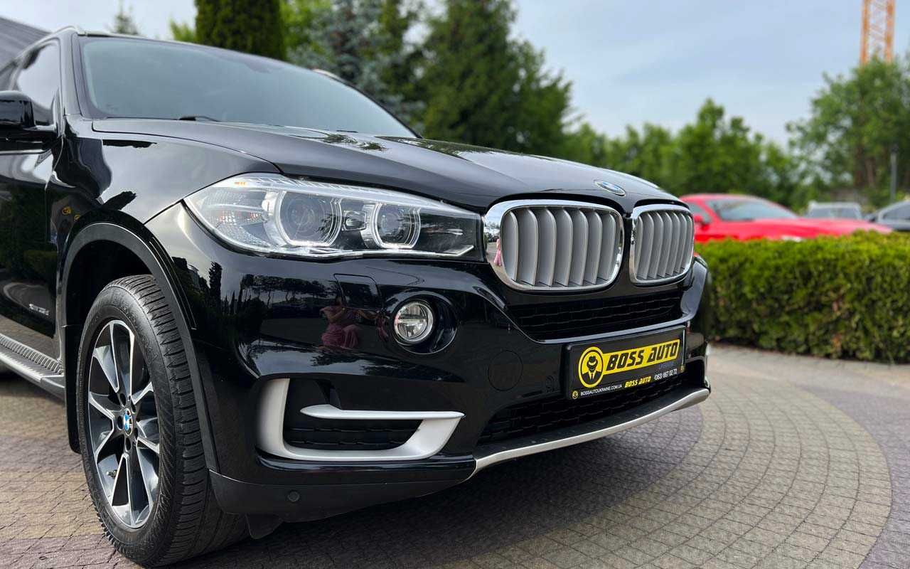 BMW X5 2015 року