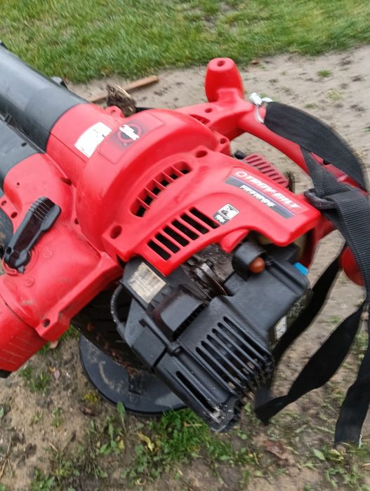 Dmuchawa do liści spalinowa