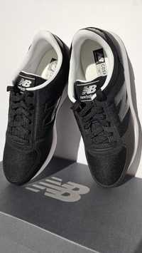Buty nowe sportowe New Balance modny kolor czarny w rozmiarze 40.5