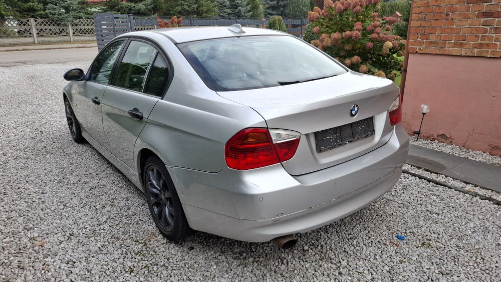 E90 320i 150KM z Niemiec Bogata wersja
