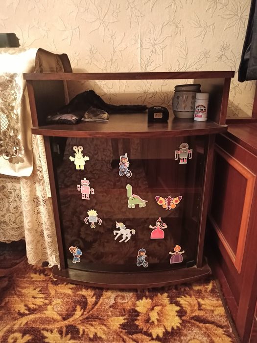 Тумбочка под телевизор