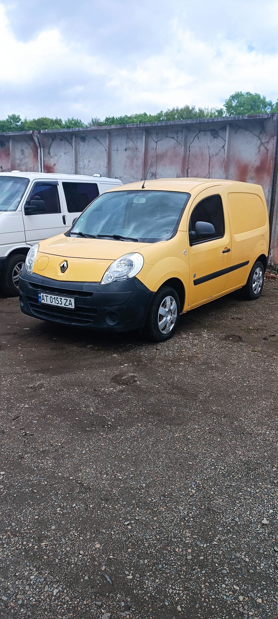 Kangoo ze 2013  22кв