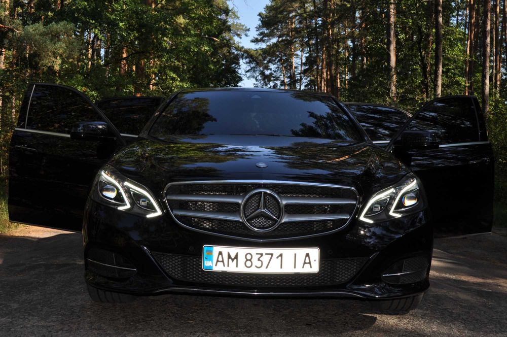 Mercedes-Benz E-Class W212 E220