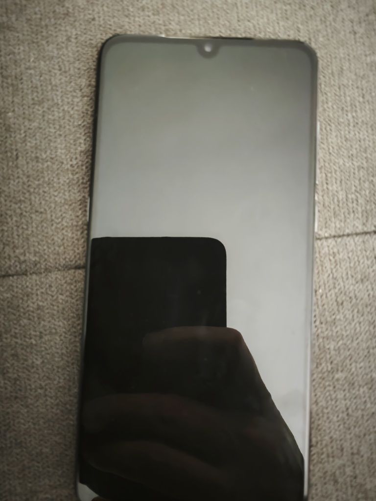 Smartfon Xiaomi 9. 64GB