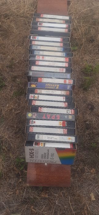 Видео касети для магнитофона.