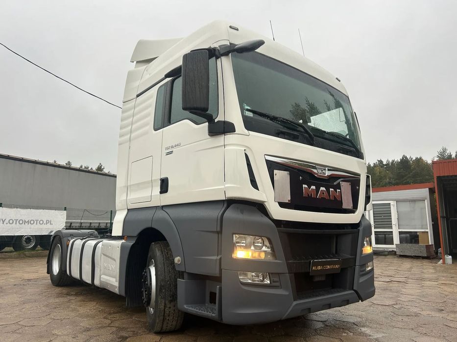 MAN TGX 18.440 KM AUTOMAT / DUŻE ZBIORNIKI / PRZEBIEG 717 240 KM / 2016 ROK !!  Lodówka STANDARD / 2 duże zbiorniki paliwowe / TYLKO 12 102 motogodzin