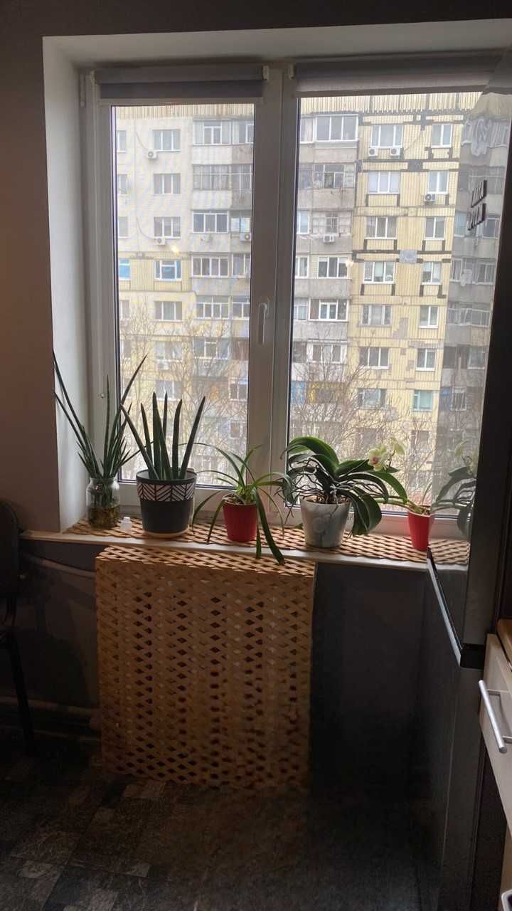 Продам квартиру трикімнатну
