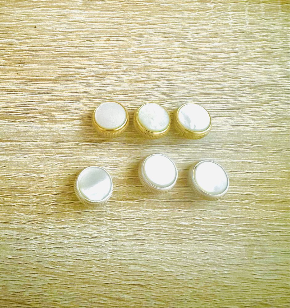 Stradivarius Bach finger buttons