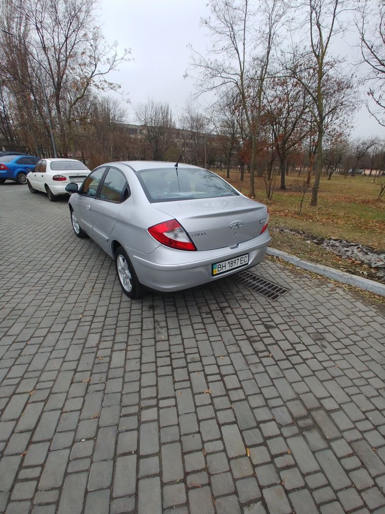 Chery M11 2011г.(Toyota Auris 1.6)