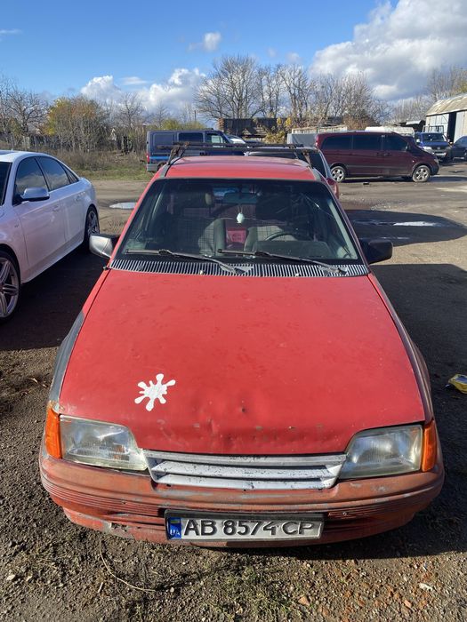 Opel kadett , 1986р