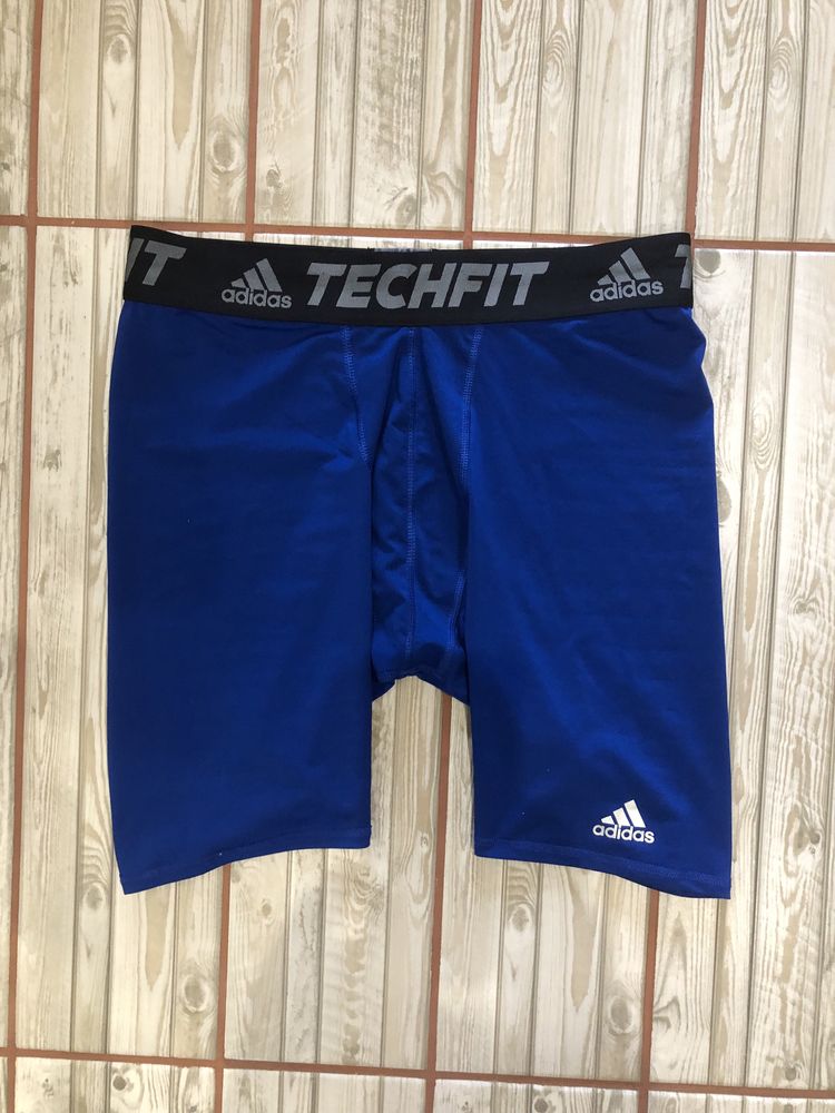 Компрессионные, термо шорты Adidas TECHFIT climalite