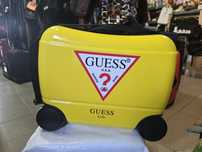 Дитяча валіза Guess