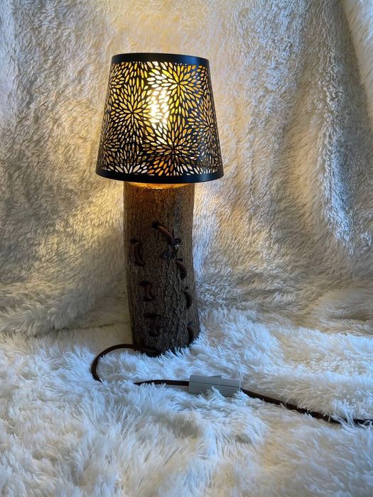 Lampa ręcznie robiona
