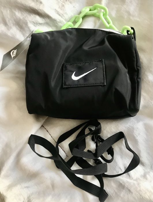 Сумка nike чорна
