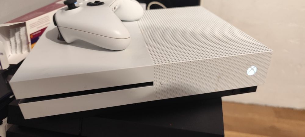Xbox one s 500gb pad gra Forza po spa