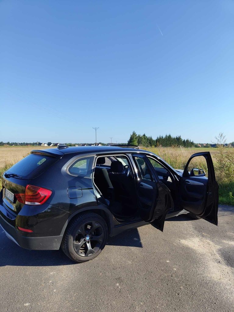 Sprzedam  BMW X1 automat