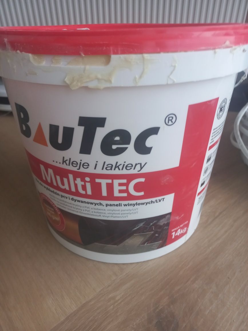 Klej Bautec multitec do paneli winylowych