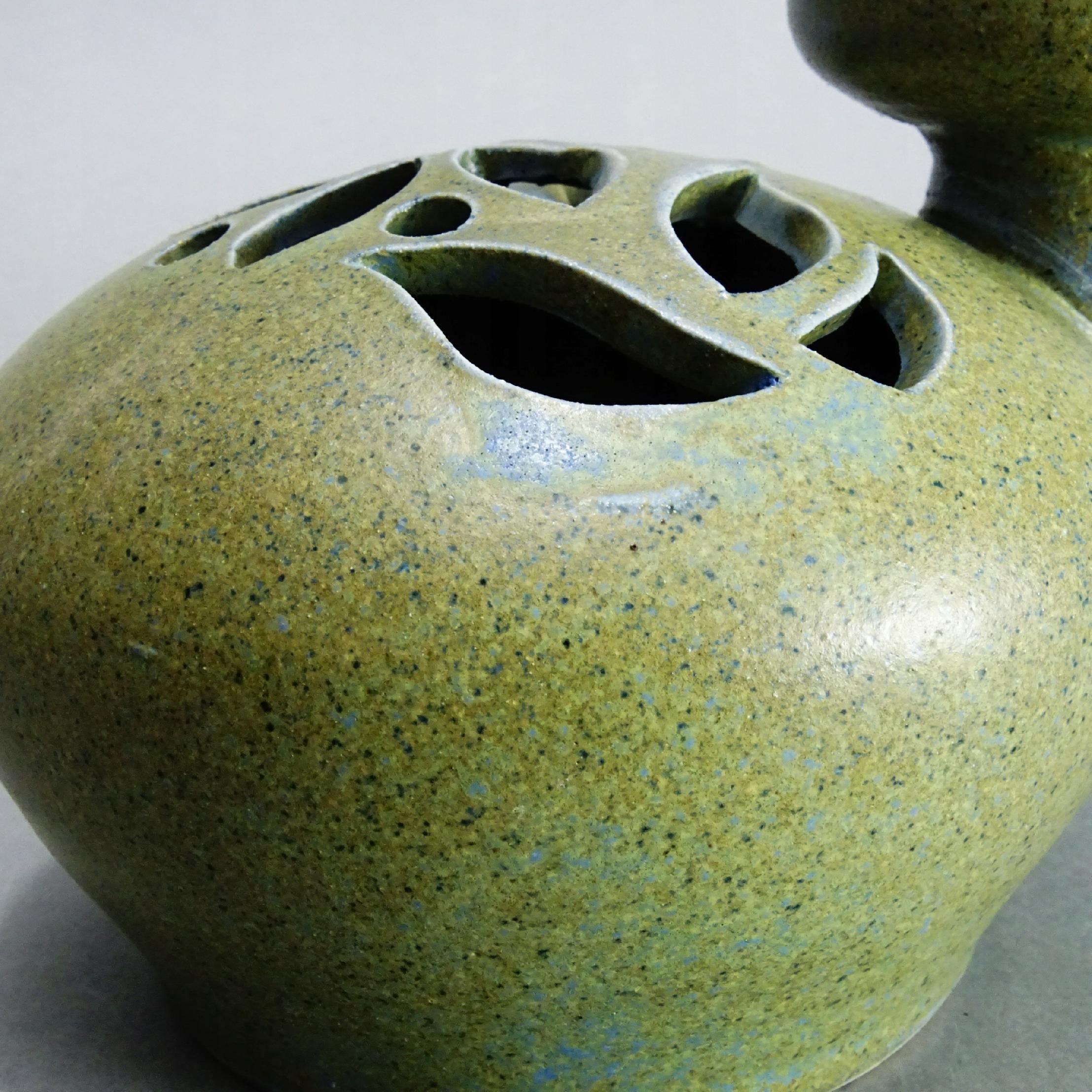 ręcznie wykonany ceramiczny świecznik pojemnik