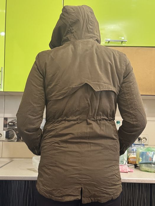 Продам куртку женскую Pimkie