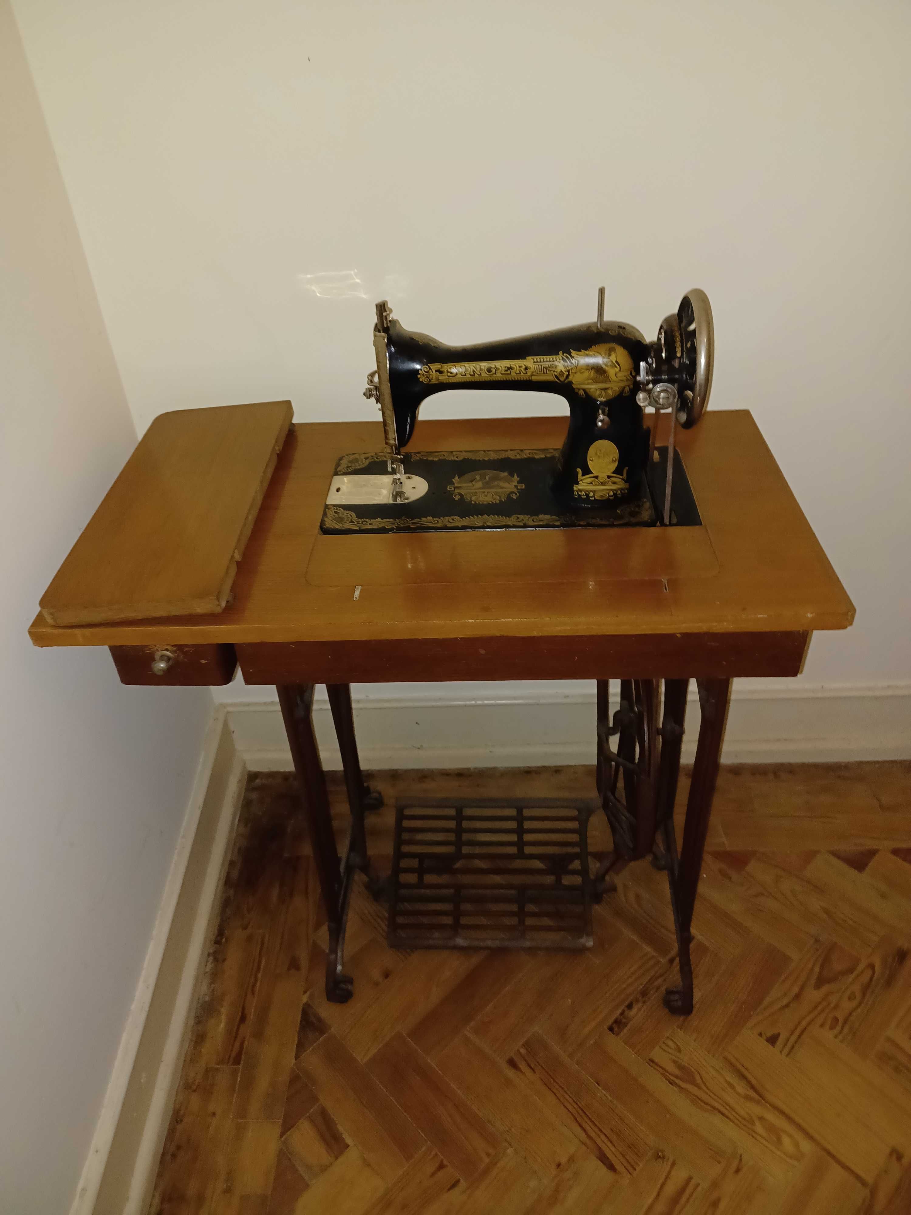 Máquina coser Singer antiga cabeça de recolher
