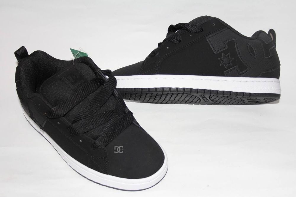 Кросівки DC shoes 40/25,5 Court Graffik кроссовкии чорнібілі