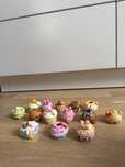 num noms figurki