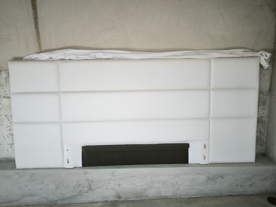 Cabeceira de cama de casal